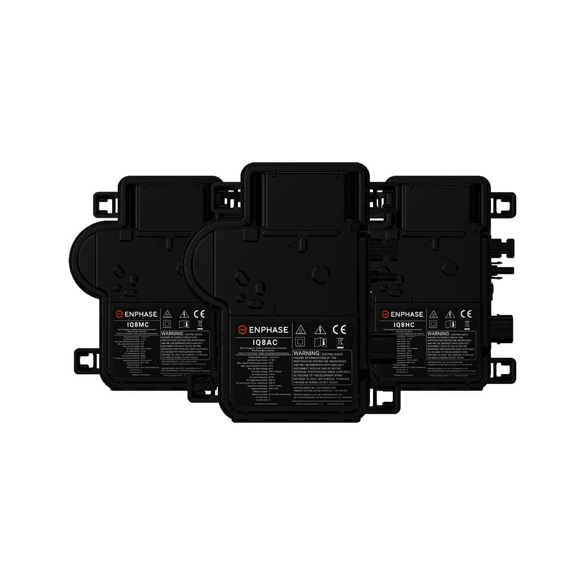 Trois micro-onduleurs Enphase IQ8AC alignés en quinconce, vus de dessus : boîtiers noirs, pattes de fixation et marquages réglementaires.